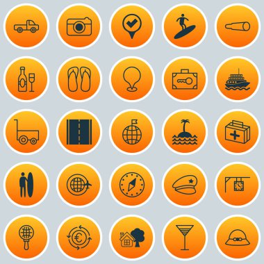 Turizm Icons Set. Toplama Street, sörf tahtası, dünya seyahat ve diğer öğeleri. Ayrıca ziyaret, aperatif, Cap gibi simgeler içerir.