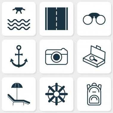 Turizm Icons Set. Sırt çantası, çanta kontrol, fotoğraf makinesi ve diğer öğeleri koleksiyonu. Ayrıca dümen, Road, gözlük gibi simgeler içerir.