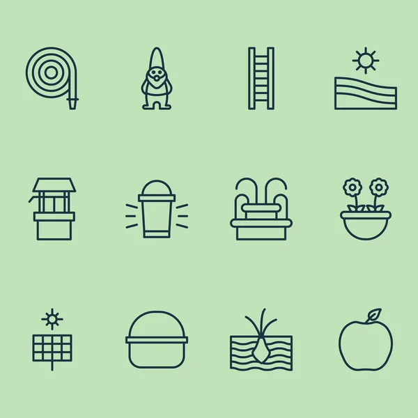 Iconos de jardinería conjunto con gnomo, fuente, dibujar bien y otros elementos del paquete. Iconos de jardinería de ilustración vectorial aislado . — Vector de stock