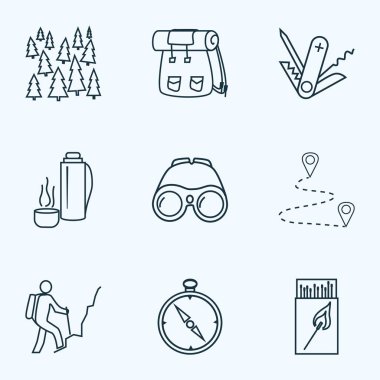 Etkinlik simgeleri, varış yeri, İsviçre bıçağı, dürbün ve diğer tırmanma elementleri ile birlikte ayarlandı. İzole edilmiş illüstrasyon etkinlik simgeleri.