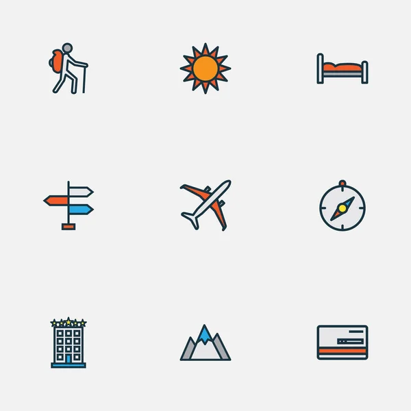 Iconos de viaje de color conjunto de línea con tarjeta bancaria, montañas, señalización y otros elementos de pago. Iconos de viaje de ilustración vectorial aislado . — Archivo Imágenes Vectoriales