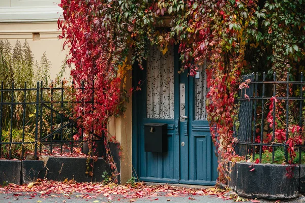 Осенний город Европы — стоковое фото