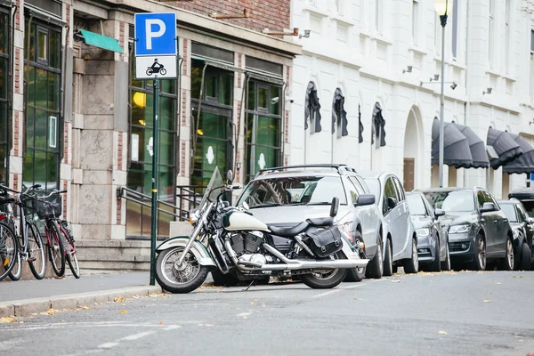 Señalización vial aparcamiento para motocicletas —  Fotos de Stock