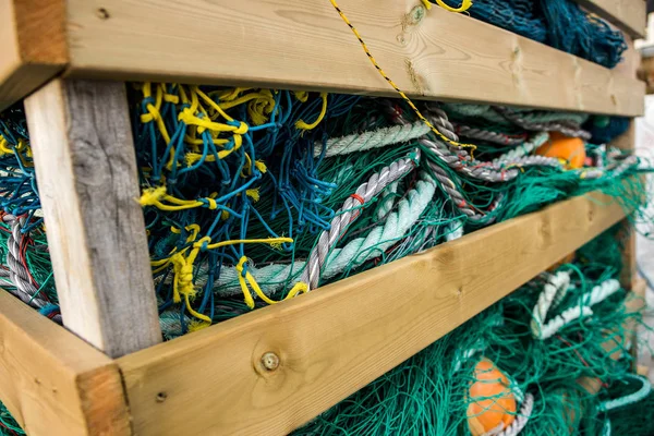 Redes de pesca y cosas al aire libre —  Fotos de Stock
