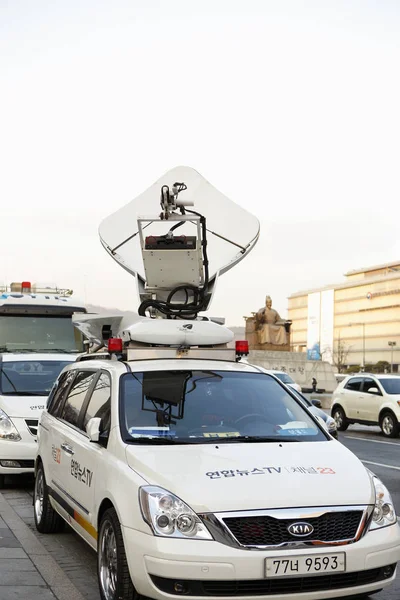 Mobile TV stations in the street — Stock Photo, Image