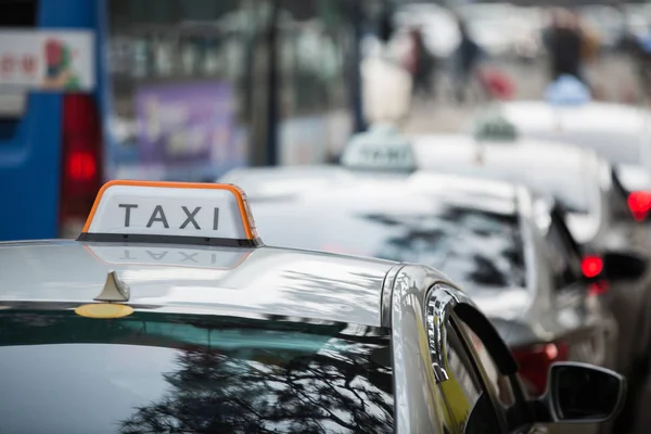 Taxiállomás egy sorban — Stock Fotó