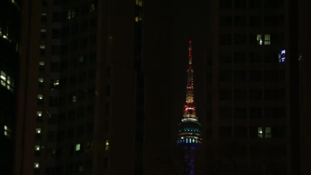 Şehir merkezinde ve Seul Kulesi görünümü — Stok video