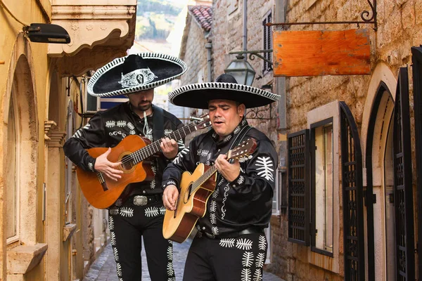 Músicos mexicanos mariachi —  Fotos de Stock