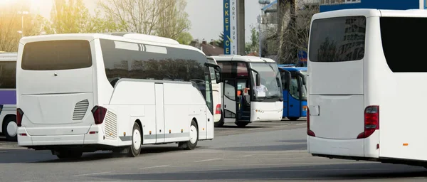 Otobüs Durağı Turist Otobüslerinin Park Yeri — Stok fotoğraf