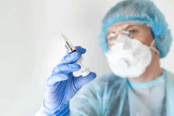 Doctor Syringe Inscription Vaccine Coronavirus Vaccination — Stock Photo, Image