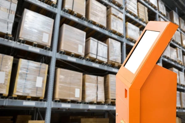 Self Service Desk Warehouse — Stock Photo, Image