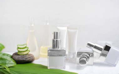 ürün veya doğal kadar sahte marka