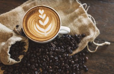 kahve latte sanat vintage ahşap tablo ile