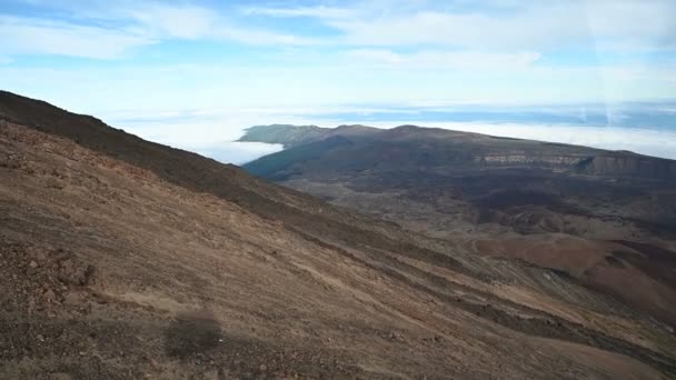 有轨电车（Teide Cableway）- -通往西班牙最高峰Teide火山的空中缆车 — 图库视频影像