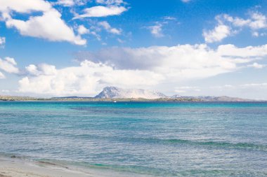 güzel bir plaj la cinta san teodoro, Sardunya, İtalya