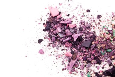 Göz farı kozmetik toz kopya alanı dağınık. Beyaz arka plan üzerinde izole çeşitli kümesi. Moda ve güzellik endüstri kavramı. Metin, doku mineral makyaj için soyut, yer