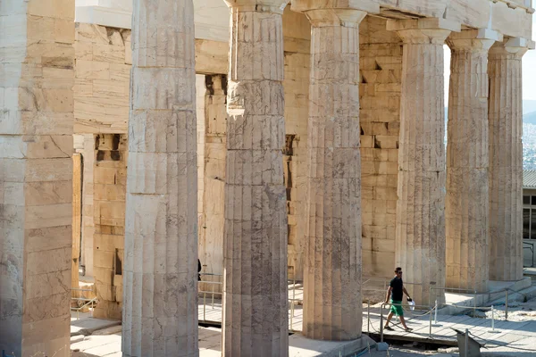 Säulen der Akropolis von Athen, Griechenland — Stockfoto