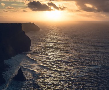 Anne kayalıkları, İrlanda