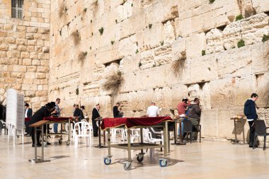 Müminler Western Wall, ağlama duvarı veya Kotel