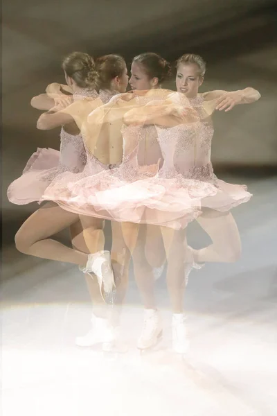 Carolina Kostner buz patenci