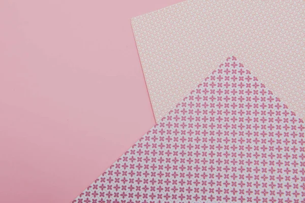 Notas de papel isoladas sobre fundo rosa. Papel de Scrapbooking — Fotografia de Stock