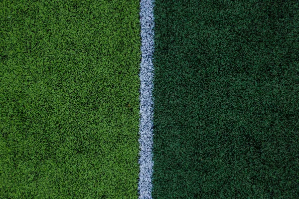 Zielona trawa, boisko do piłki nożnej, boisko do piłki nożnej tło — Zdjęcie stockowe
