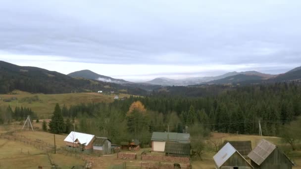 Herfst Bergen Blauwe Lucht Landschap Traditioneel Landschap Bergen Karpaten Oekraïne — Stockvideo