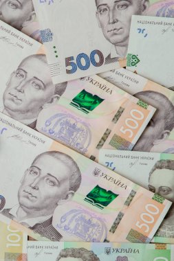 Ukrayna Hryvnia 'sının arka planına karşı Bitcoin