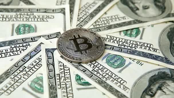 Bitcoin Χαρτονομίσματα Των Ηπα Έννοια Ηλεκτρονικής Ανταλλαγής Χρημάτων — Αρχείο Βίντεο