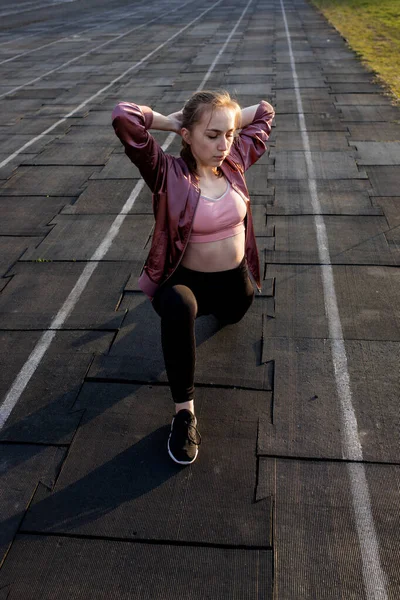 Female Athlete Preparing Legs Cardio Workout Fitness Runner Doing Warm — Stock Photo, Image