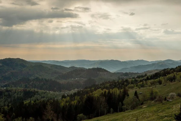 Vackra Färger Solnedgång Över Bergen Karpaterna Ukraina Europa Solnedgång Efter — Stockfoto