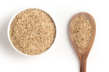 Bir kaseye beyaz susam