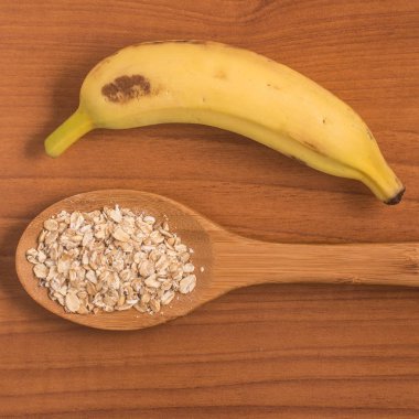 muz ile yulaf gevreği