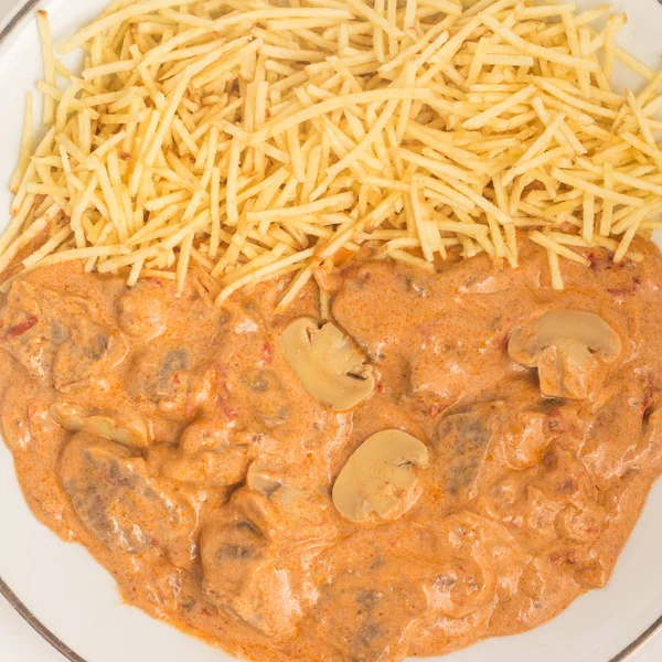 Carne de res Stroganoff tradicional — Foto de Stock