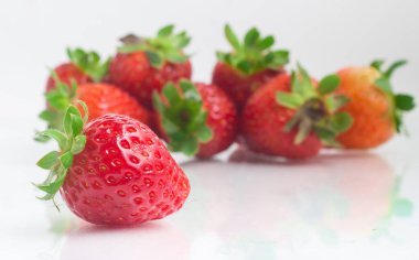 taze kırmızı çilek