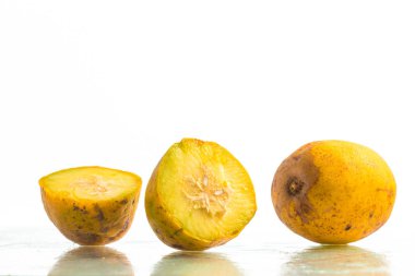 Caja-Manga Fruit. Spondias dulcis 