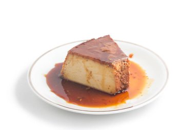 Brezilyalı süt puding dilim