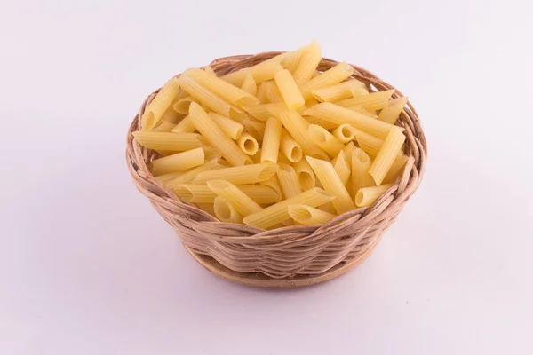 Bir kase içine makarna Penne — Stok fotoğraf