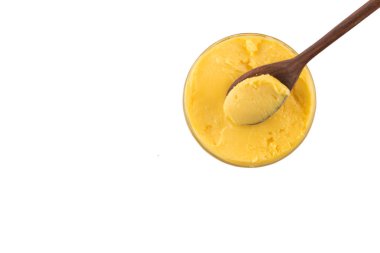 Tereyağı ve kaşık kase