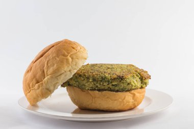 Sebzeli nohut burger