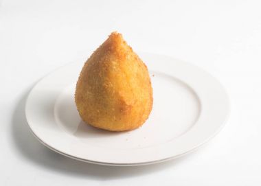 Brezilyalı tavuk Coxinha