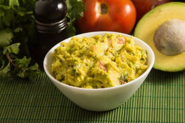 Geleneksel Meksika Guacamole