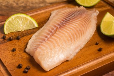 Ham Tilapia. Balık fileto
