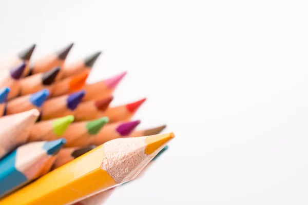 Кольорові олівці різних кольорів — стокове фото