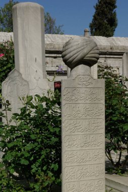 Taş Osmanlı mezar sanatında 