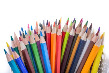 Çeşitli renk renkli kalemler