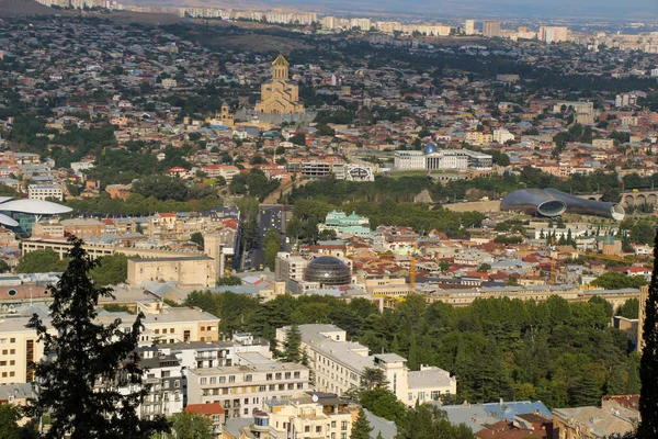 Vacker panoramautsikt över Tbilisi — Stockfoto