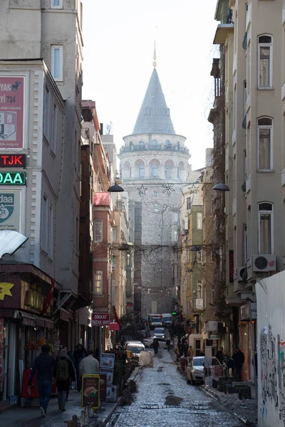 Galata Tower from Byzantium times in Istanbul — Stock Photo, Image