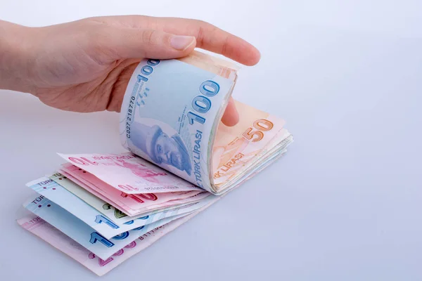 Turksh Lirası banknot elinde tutan el