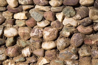 Taşlar aynı türde yapılmış duvar